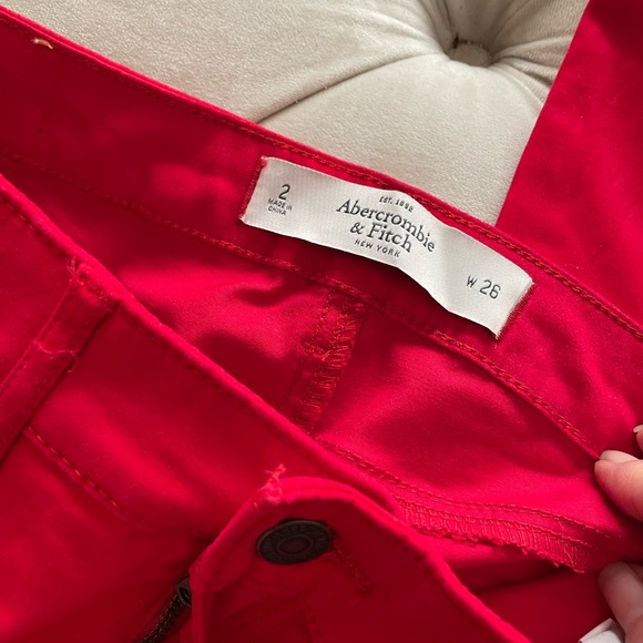 Bundle of 2: Abercrombie & Fitch Wn's Skinny Sz 2-26W, Pink/30", Red/29" Inseam - Picture 4 of 6